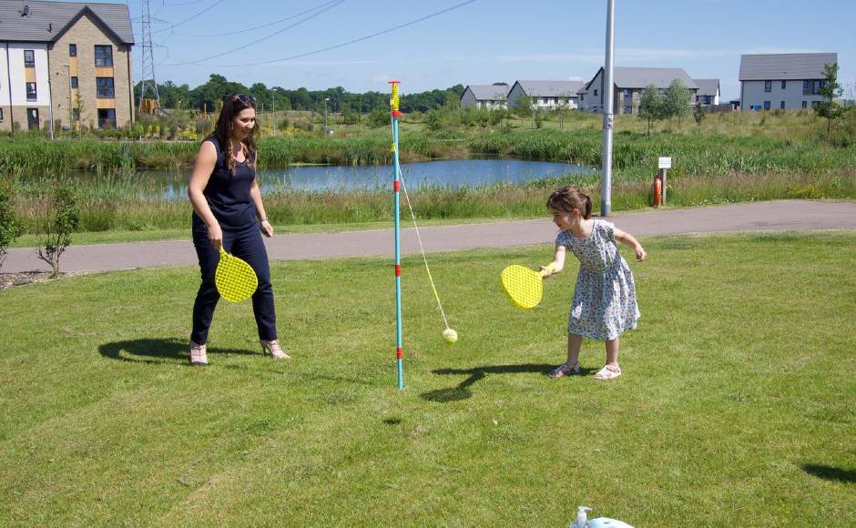 Bertha Park swingball