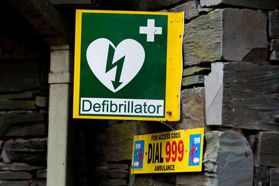 Defibrillator Sign