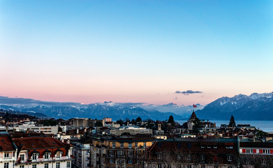 Lausanne-Neil Bates