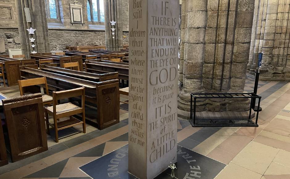 Memorial to Dunblane Tragedy