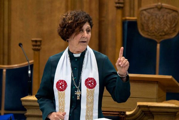 The Moderator conducting the Communion Service