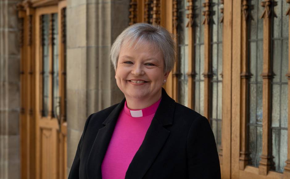 Rev Fiona Smith