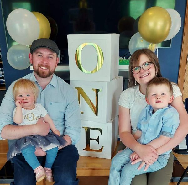 Rev Seoras Orr and his wife Debbie with their children Sullie and Madeline.