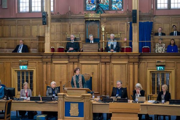 The Moderator speaks at the General Assembly