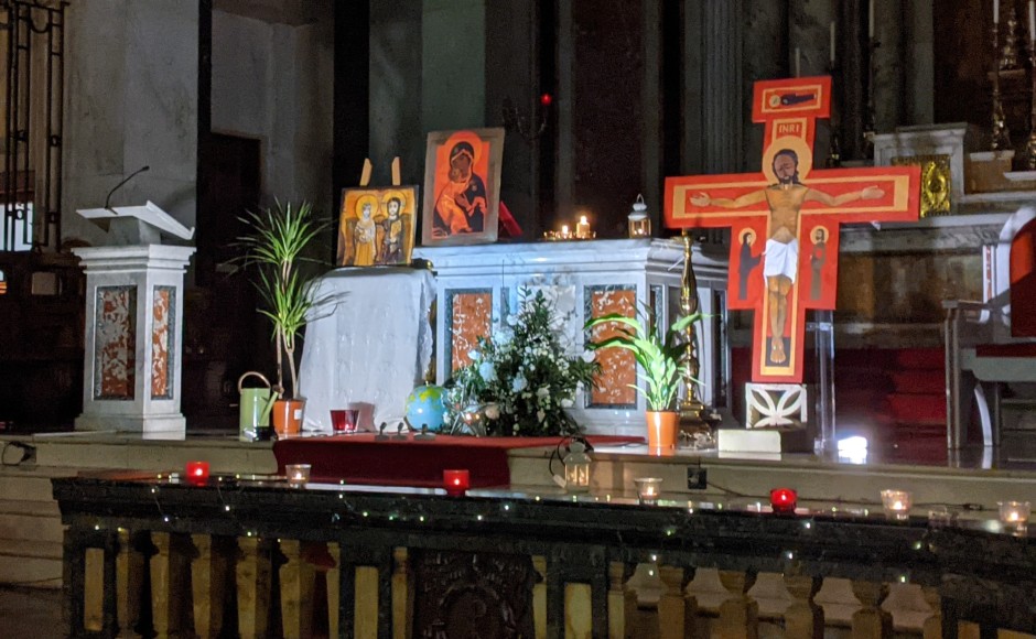 A Taize altar 