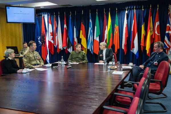 Moderator, Right Reverend Doctor Iain Greenshields and Reverend Scott Brown are welcomed to NATO's  NATO’s Allied Rapid Reaction Corps headquarters by commanding officer, General Nick Bolton.