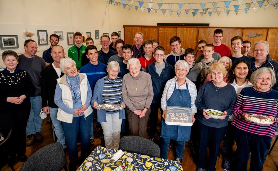 The congregation of Cardross Parish Church