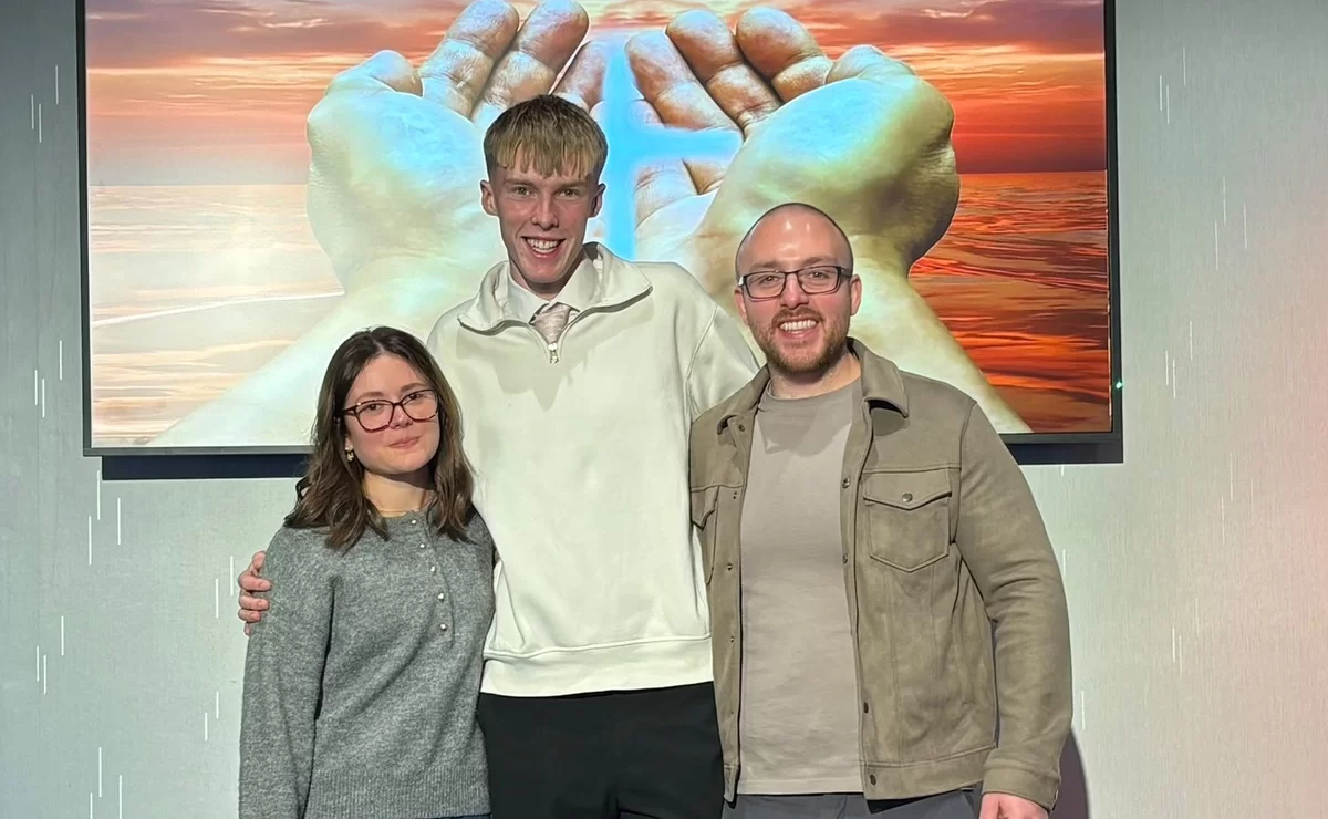 Two teenagers ordained as elders