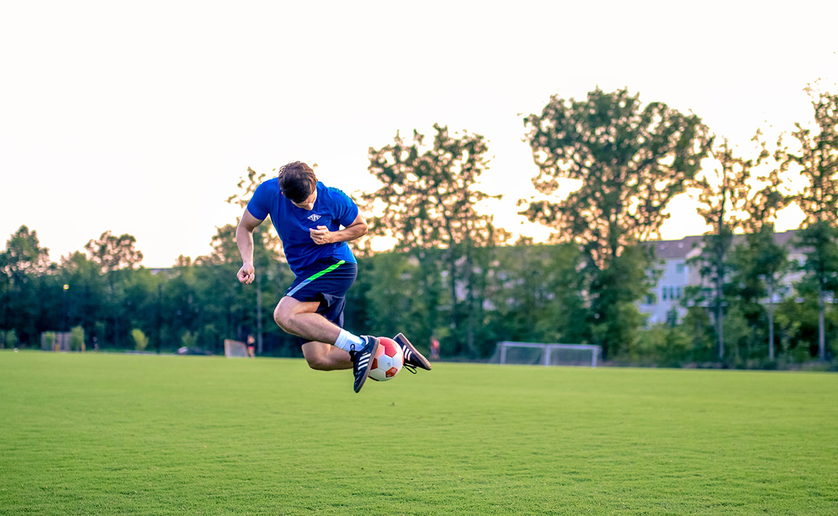 Man playing football